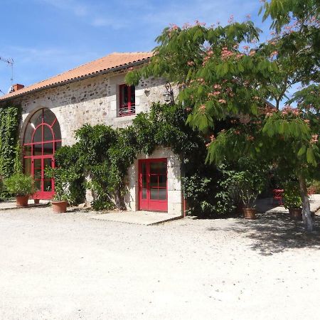 La Ferme De Rouffignac Hotell Blanzac  Exteriör bild